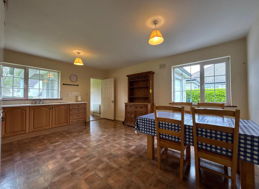 32 Mullaney Gardens, Cashel Road, Cahir, Co. Tipperary, E21YX29