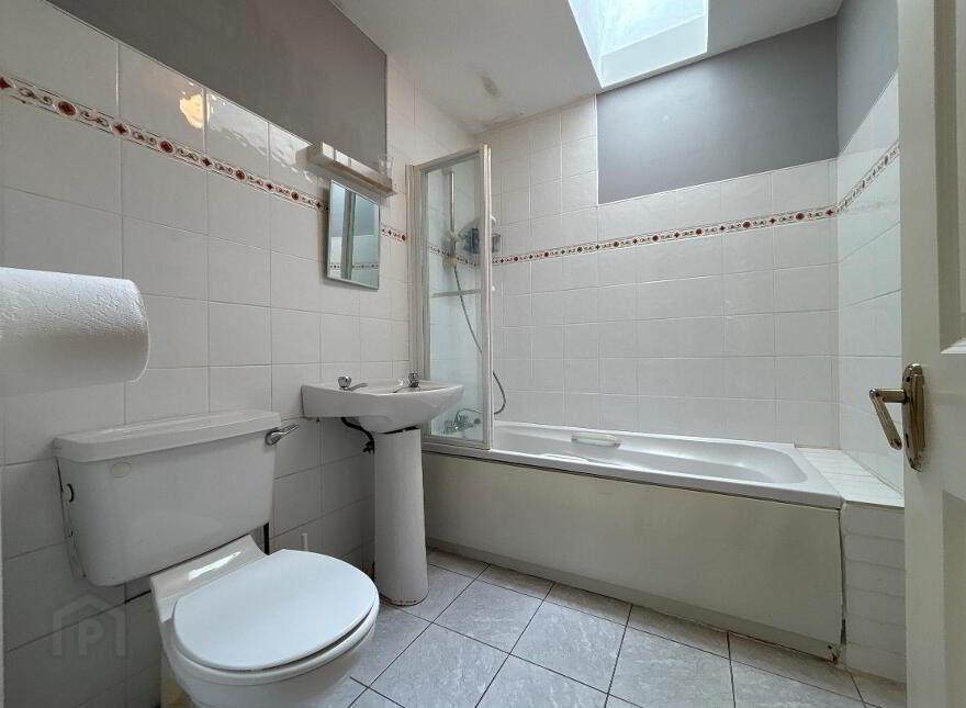 32 Mullaney Gardens, Cashel Road, Cahir, Co. Tipperary, E21YX29