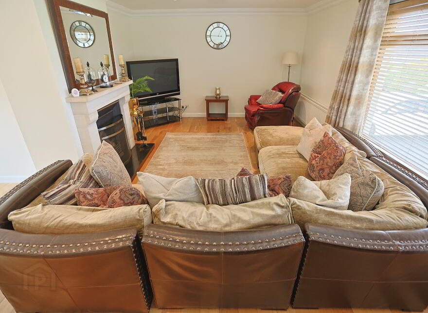 11 Castle Gardens, Richhill, Armagh, BT61 9QL