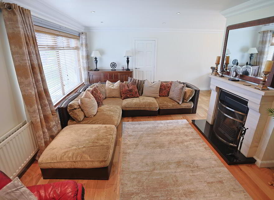 11 Castle Gardens, Richhill, Armagh, BT61 9QL