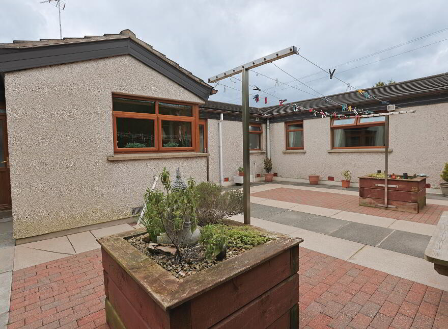 11 Castle Gardens, Richhill, Armagh, BT61 9QL
