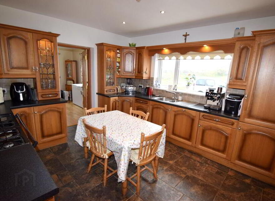 Slieve League House, Croaghlin, Teelin, F94YD23