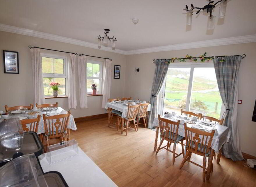 Slieve League House, Croaghlin, Teelin, F94YD23