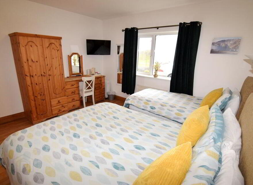 Slieve League House, Croaghlin, Teelin, F94YD23