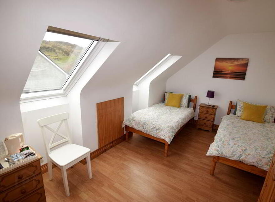Slieve League House, Croaghlin, Teelin, F94YD23