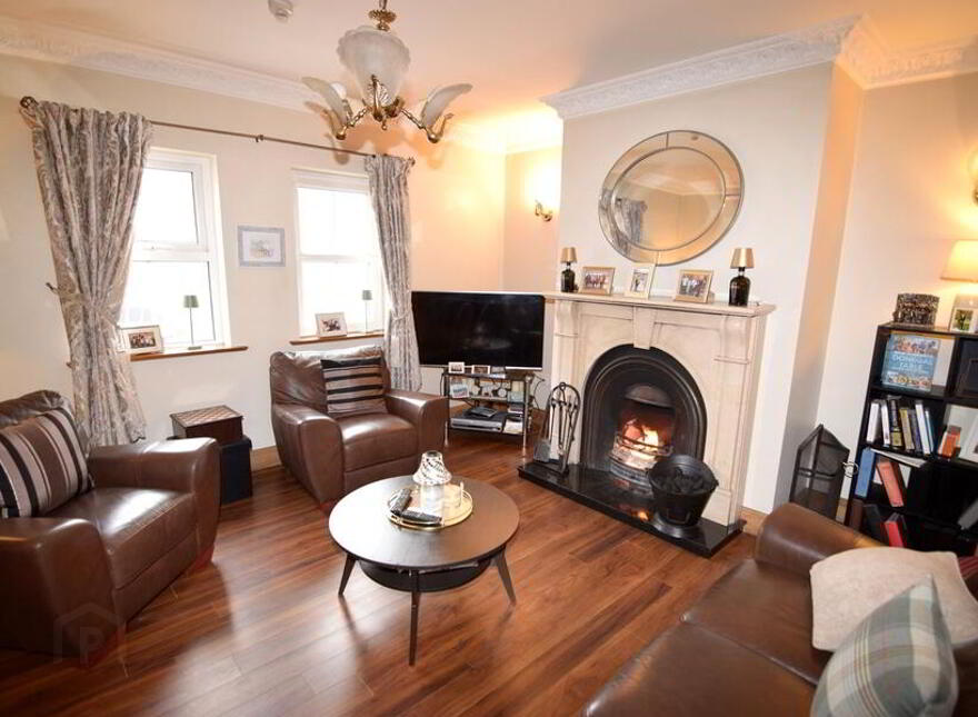 Slieve League House, Croaghlin, Teelin, F94YD23
