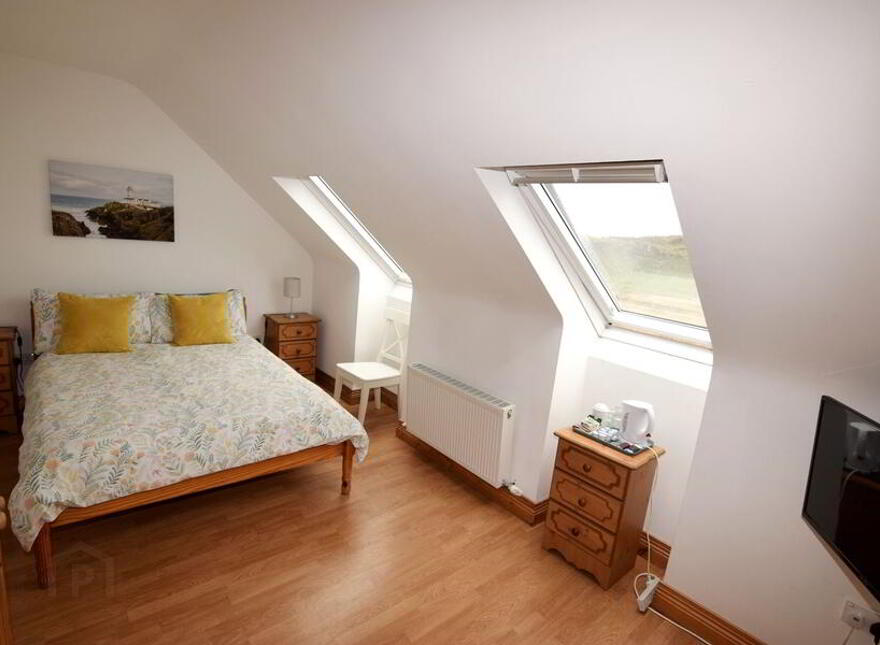 Slieve League House, Croaghlin, Teelin, F94YD23