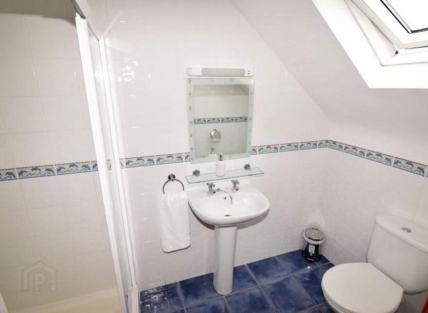 Slieve League House, Croaghlin, Teelin, F94YD23