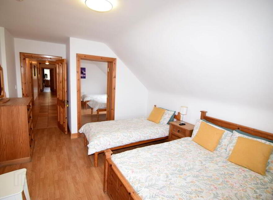 Slieve League House, Croaghlin, Teelin, F94YD23