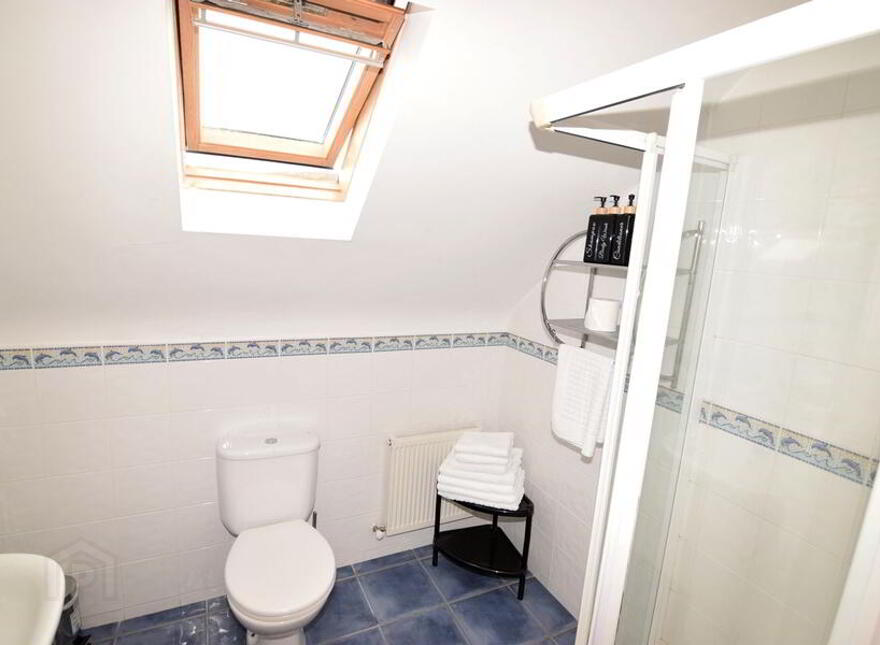 Slieve League House, Croaghlin, Teelin, F94YD23