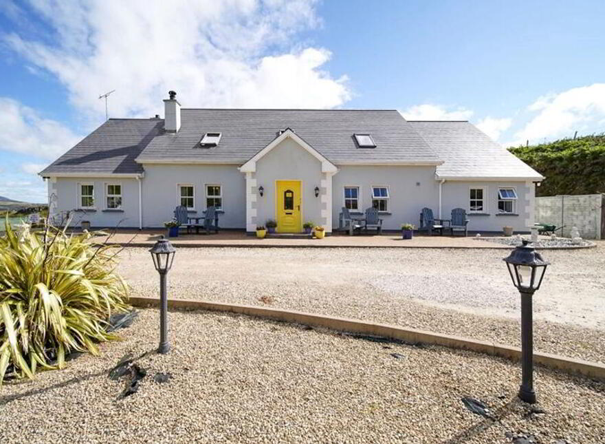 Slieve League House, Croaghlin, Teelin, F94YD23