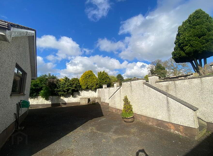 85 Old Newry Road, Banbridge, BT32 4LH