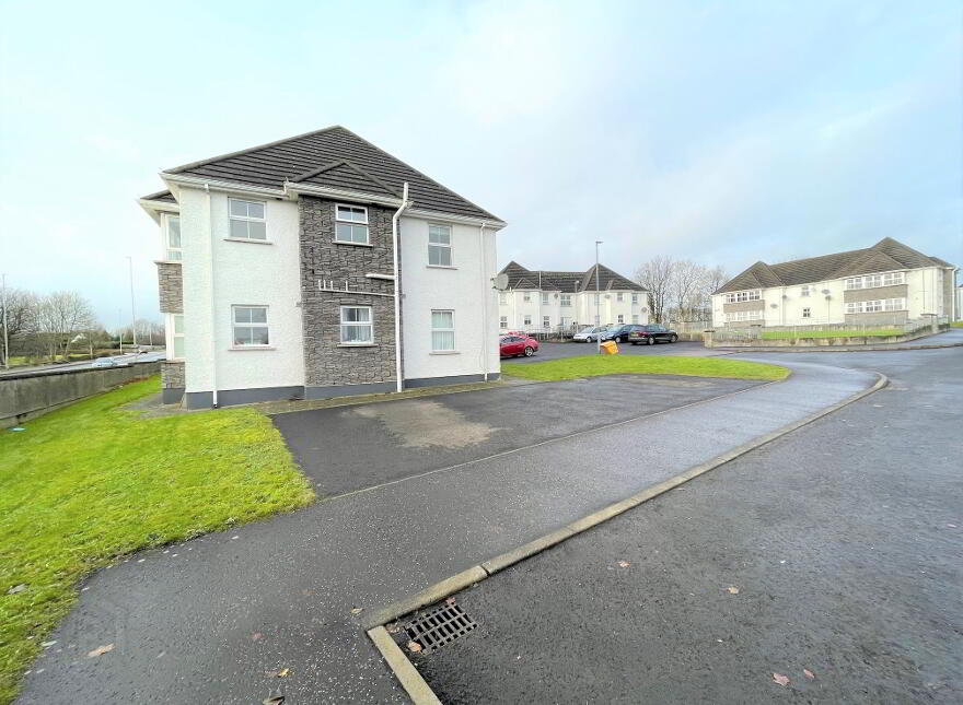 11 Doury Grove, Ballymena, BT43 6HT