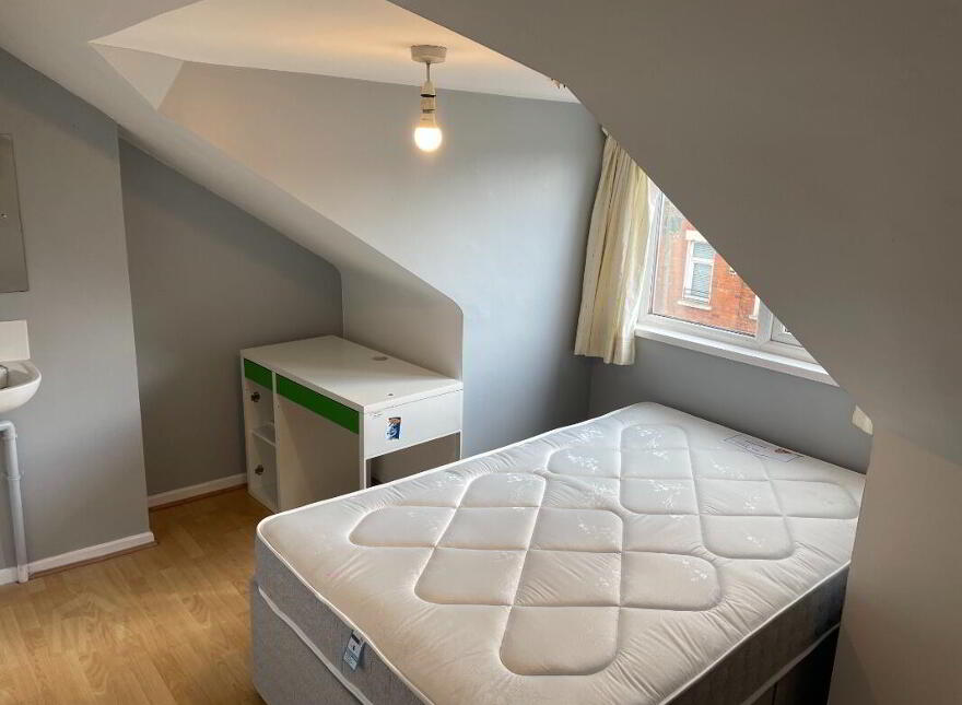 40 Palestine Street, Belfast, BT7 1QJ