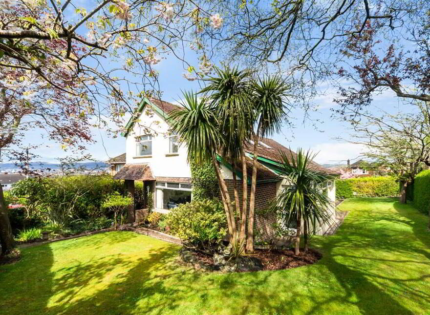 Hillcrest, 14 Casaeldona Park, Belfast, BT6 9RB