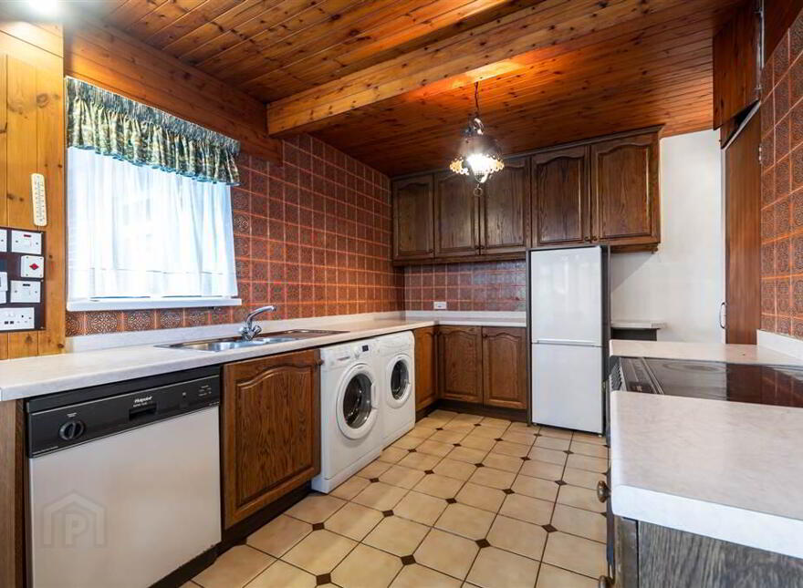 Hillcrest, 14 Casaeldona Park, Belfast, BT6 9RB