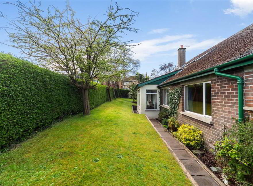 Hillcrest, 14 Casaeldona Park, Belfast, BT6 9RB