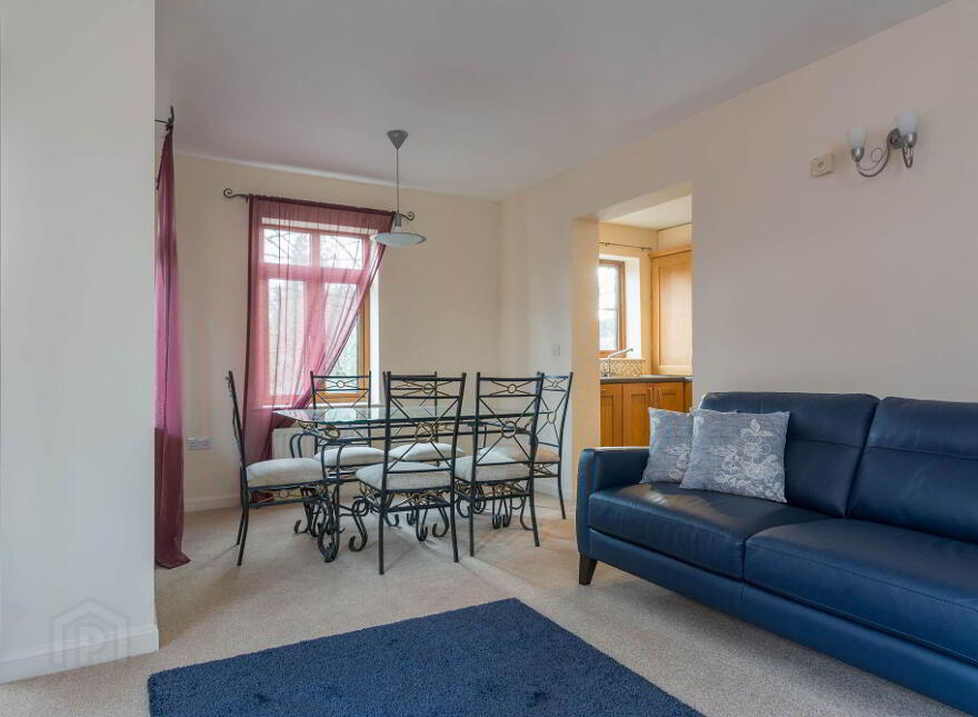 10 Chancellors Court, 55-57 Malone Road, Belfast, BT9 6SA