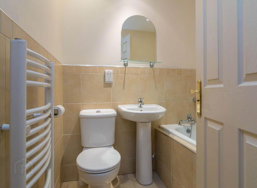 10 Chancellors Court, 55-57 Malone Road, Belfast, BT9 6SA