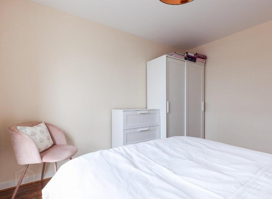 Apartment 14.04 The Obel 62 Donegall Quay, Belfast, BT1 3NH
