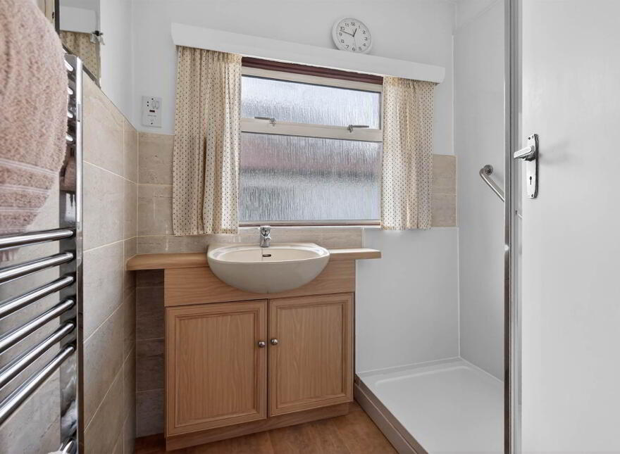 17 Strangford Avenue, Belfast, BT9 6PG
