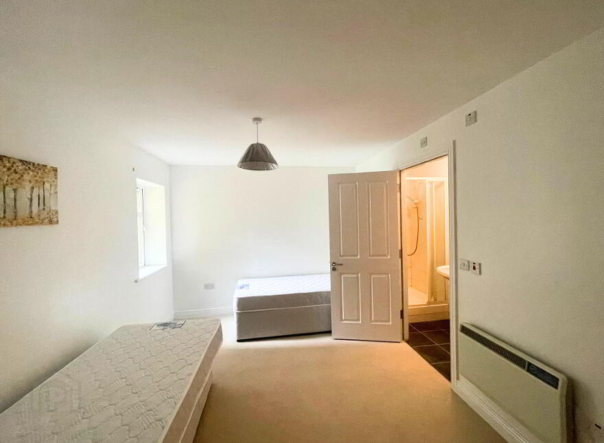 Apartment 30 Riverside, Castlerea