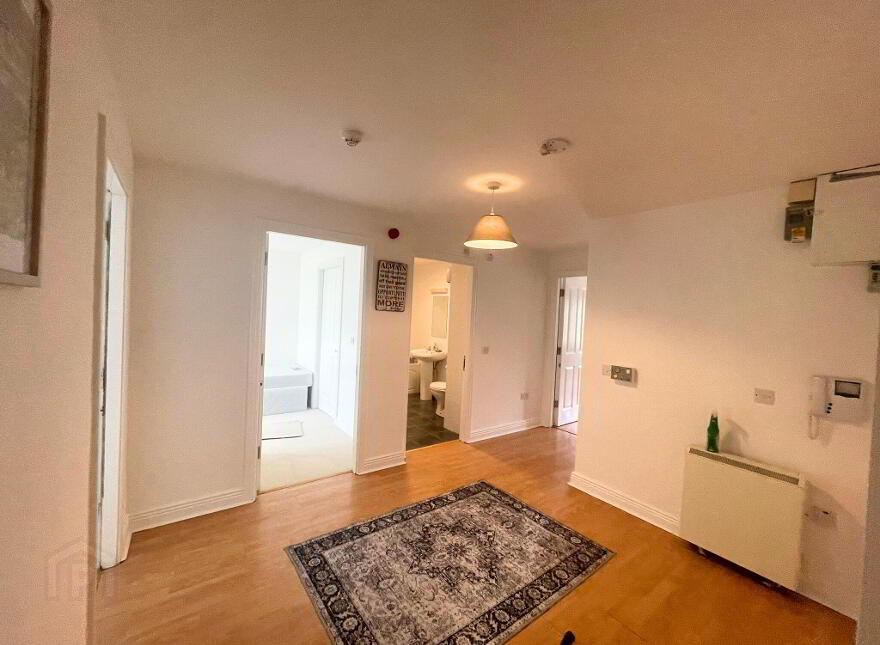 Apartment 30 Riverside, Castlerea