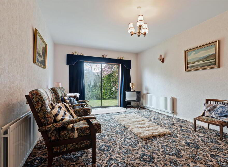 19 Church Road, Ballynahinch, BT24 8LP