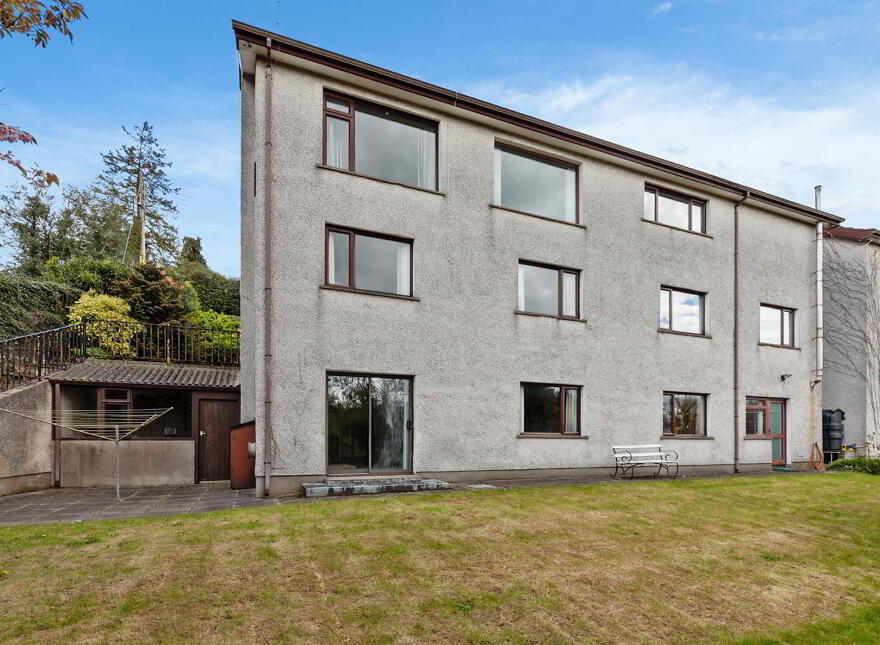 19 Church Road, Ballynahinch, BT24 8LP