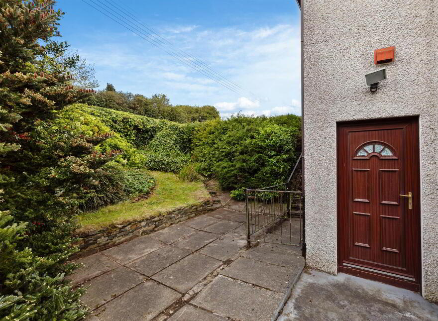 19 Church Road, Ballynahinch, BT24 8LP
