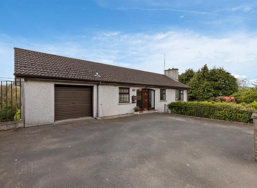 19 Church Road, Ballynahinch, BT24 8LP
