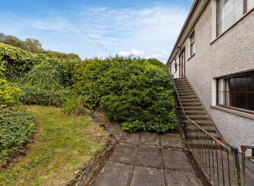 19 Church Road, Ballynahinch, BT24 8LP