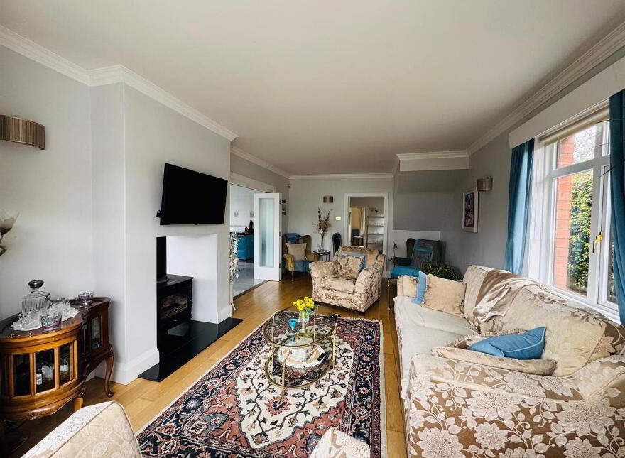 2 Caw Park, Limavady Road, L'Derry, BT47 6LZ