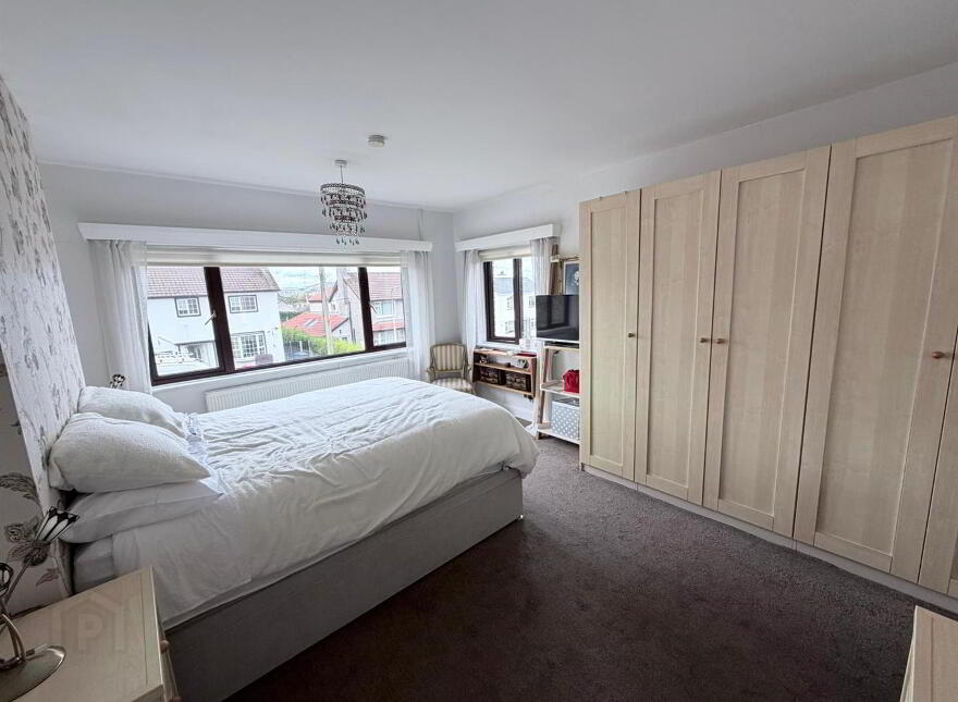 2 Caw Park, Limavady Road, L'Derry, BT47 6LZ