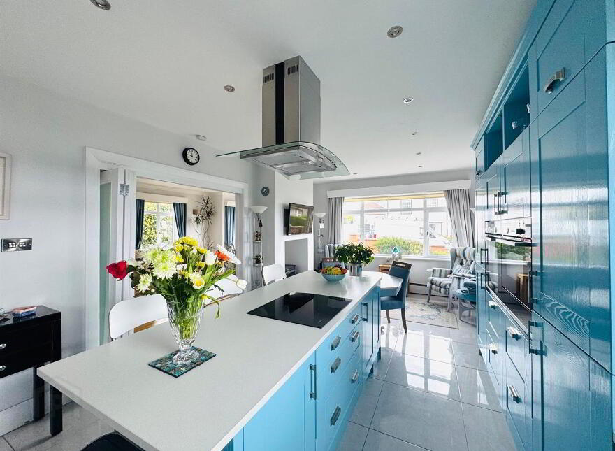 2 Caw Park, Limavady Road, L'Derry, BT47 6LZ