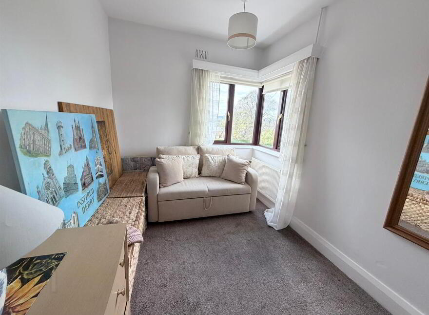 2 Caw Park, Limavady Road, L'Derry, BT47 6LZ