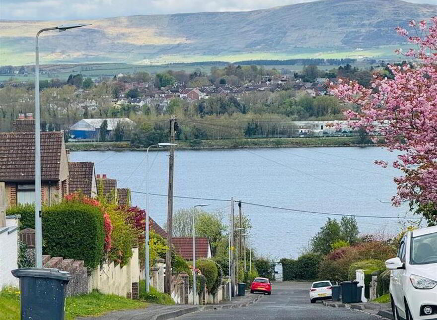 2 Caw Park, Limavady Road, L'Derry, BT47 6LZ