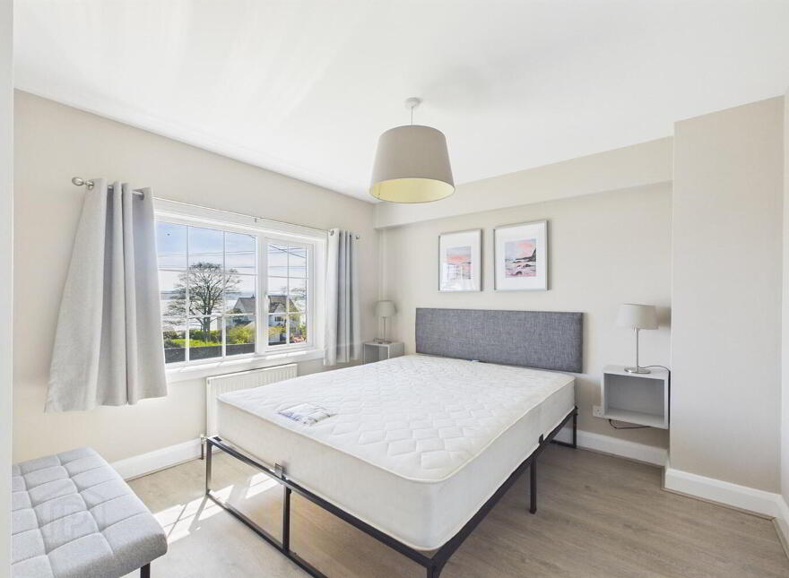 96 Shore Road, Carrickfergus, BT38 8UE