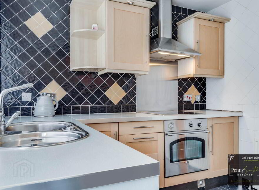 16 Ashbury Grove, Bangor, BT19 6TW