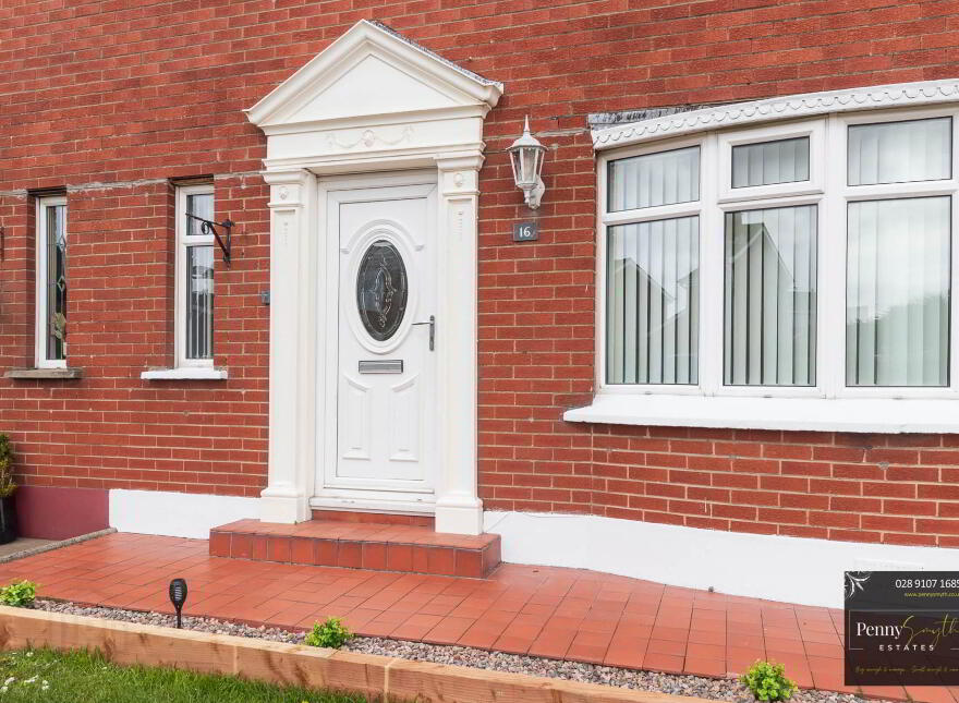 16 Ashbury Grove, Bangor, BT19 6TW