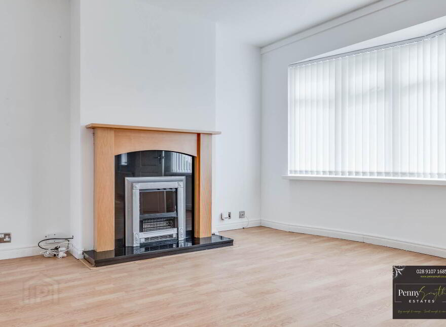 16 Ashbury Grove, Bangor, BT19 6TW