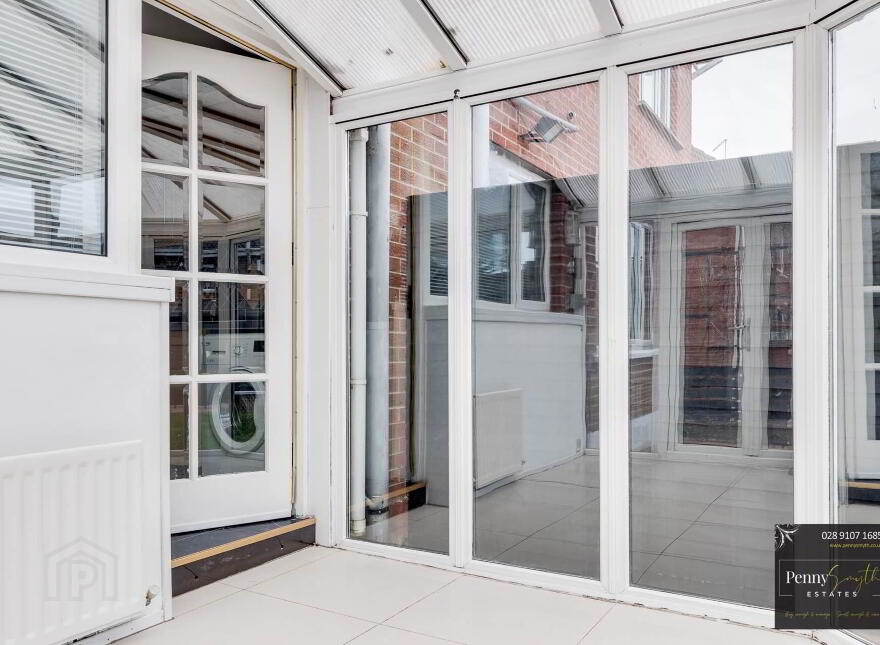 16 Ashbury Grove, Bangor, BT19 6TW