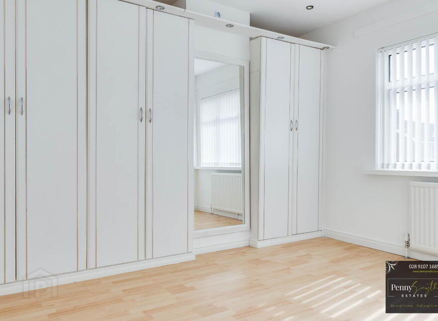 16 Ashbury Grove, Bangor, BT19 6TW