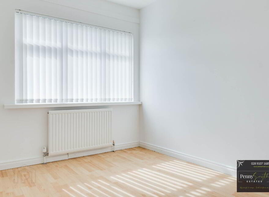 16 Ashbury Grove, Bangor, BT19 6TW