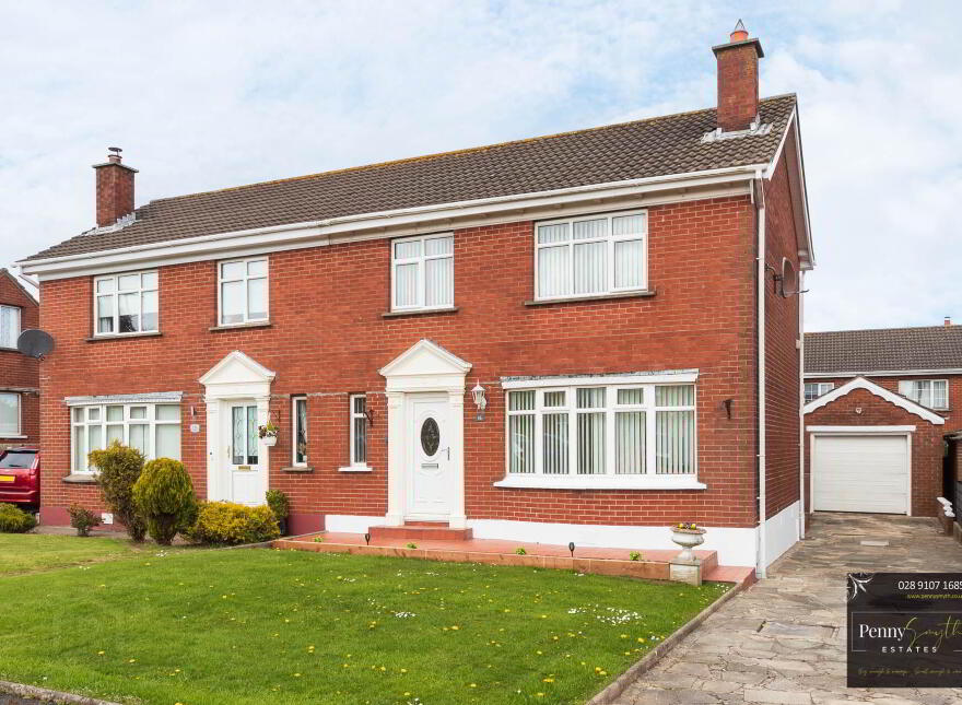 16 Ashbury Grove, Bangor, BT19 6TW