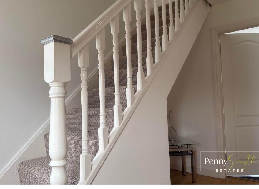 16 Ashbury Grove, Bangor, BT19 6TW