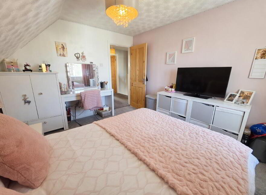 64 Tudor Road, Carrickfergus, BT38 9TU