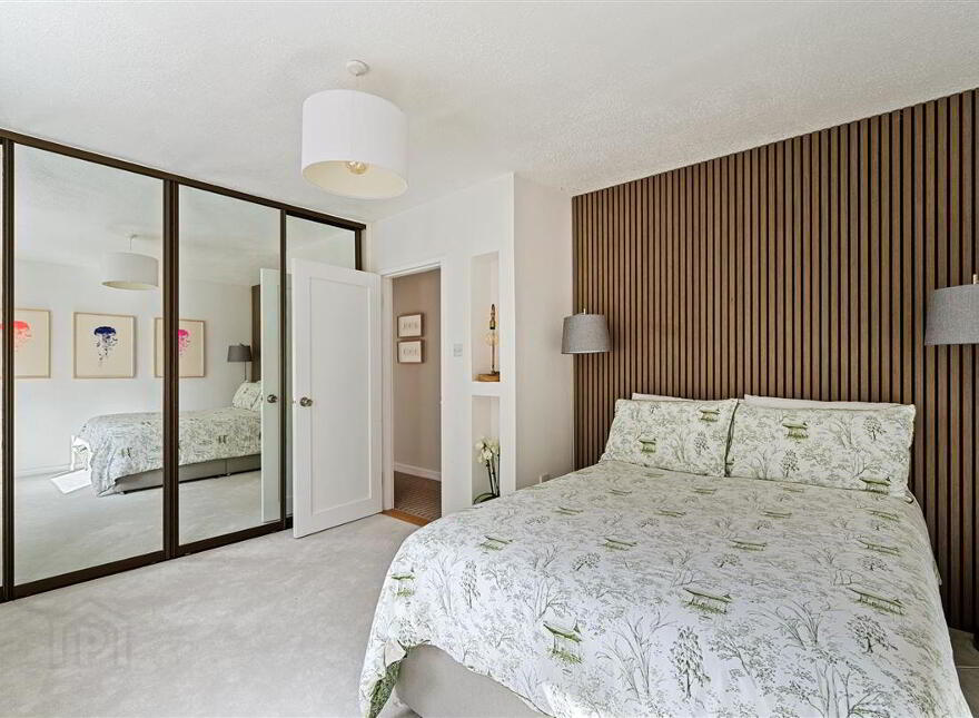 Hill Crest, Ballea Hill, Carrigaline, P43HY05