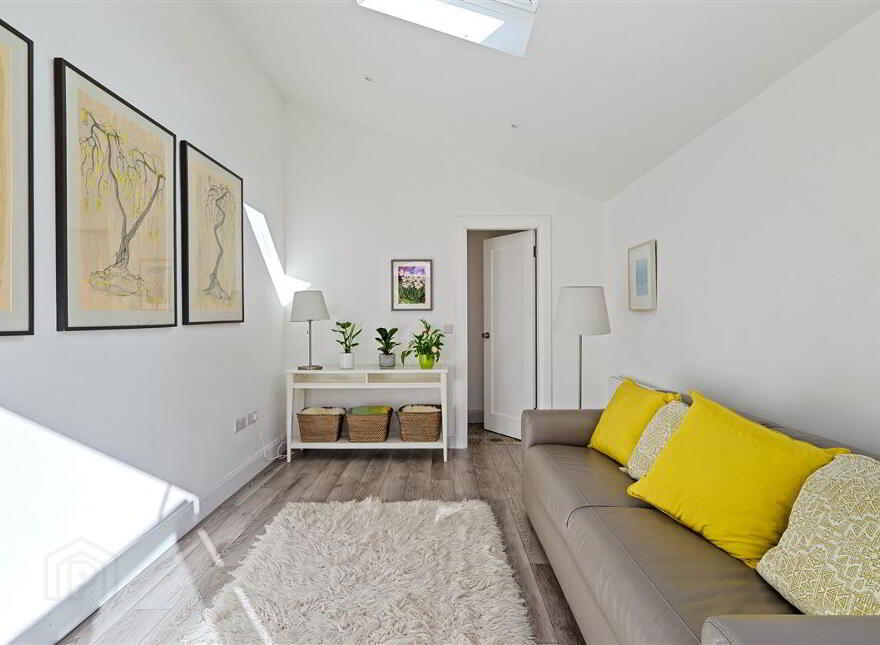 Hill Crest, Ballea Hill, Carrigaline, P43HY05