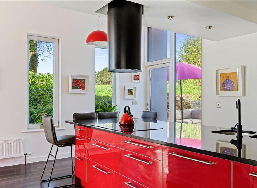 Hill Crest, Ballea Hill, Carrigaline, P43HY05